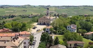 Castana, il borgo medioevale e la sua storia - Immagine: 1