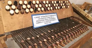 La costruzione della fisarmonica artigianale di Stradella - Immagine: 2