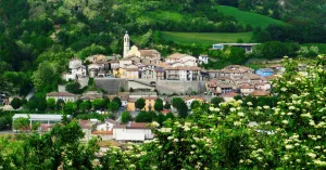 Bagnaria: feudo inalterato dal tempo tra arte, mele e ciliegie - Immagine: 3