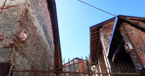 Affaccia-menti - Bruno Ceccobelli